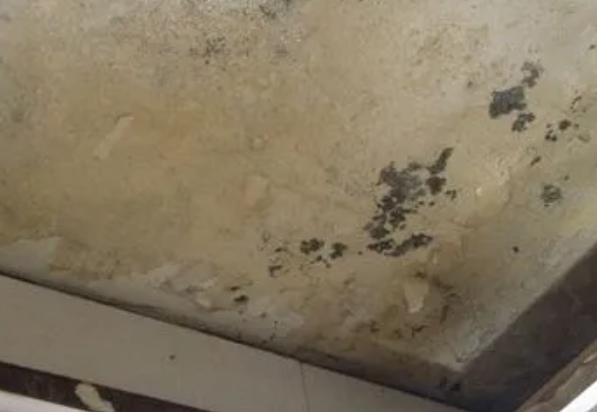 峰峰矿阳台漏水维修公司分享下峰峰矿卫生间渗水维修需要注意哪些问题。